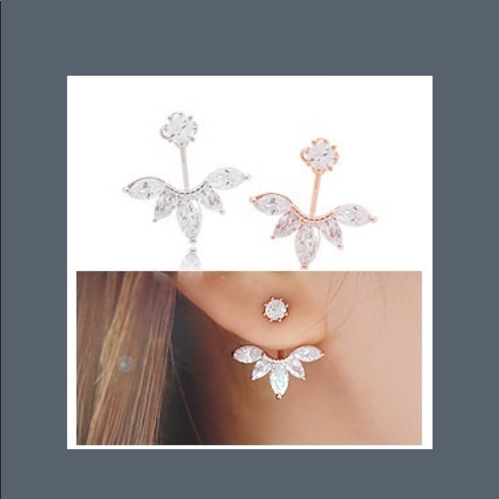 🟠 5/25 Crystal romantic drop earrings in gold